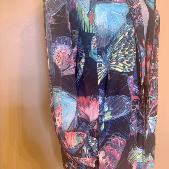 Additions by Chico’s - Women’s Multi-Color Butterfly Jacket - Picture 6 of 9
